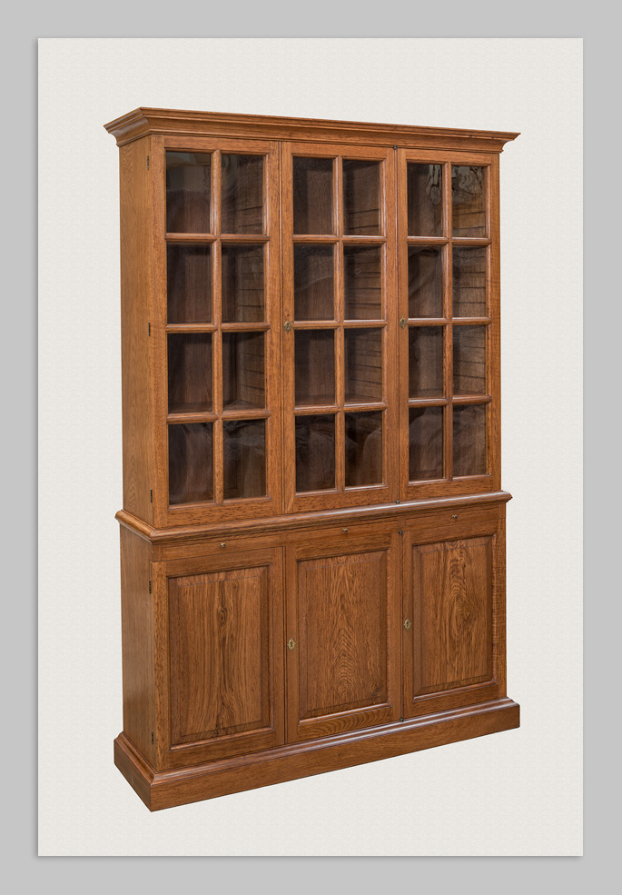 Cabinet in brown oak