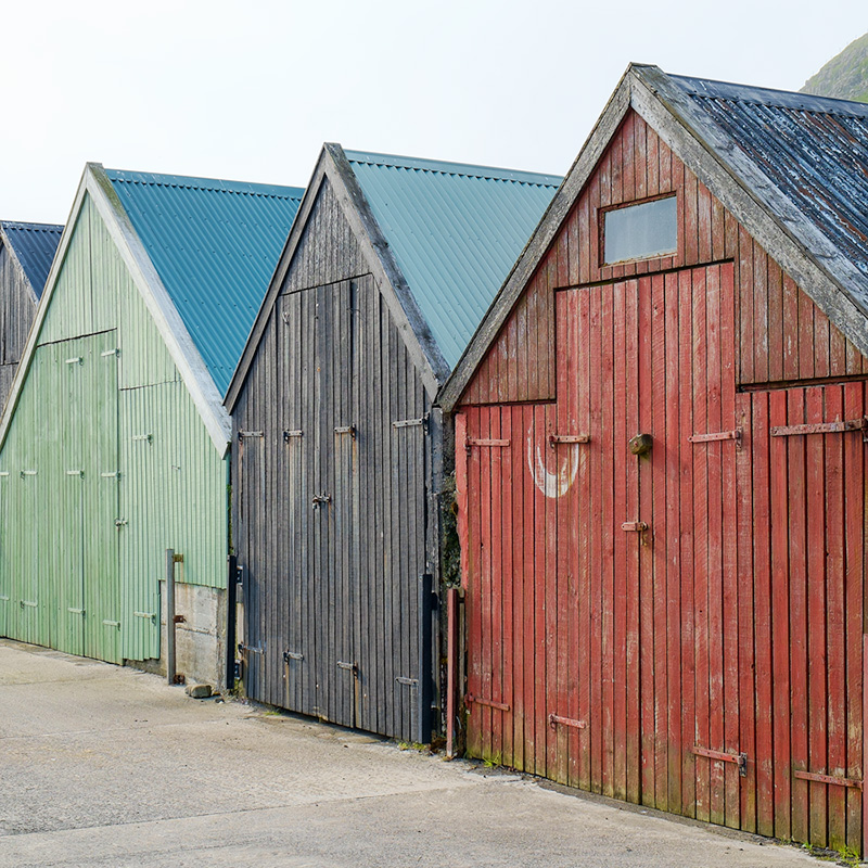 Boat sheds, Famjin