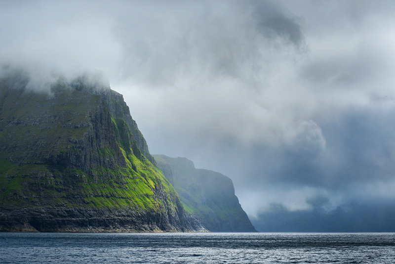 Moody scenes as we return to the bay - Nikon D800e and 70-200mm f4 lens